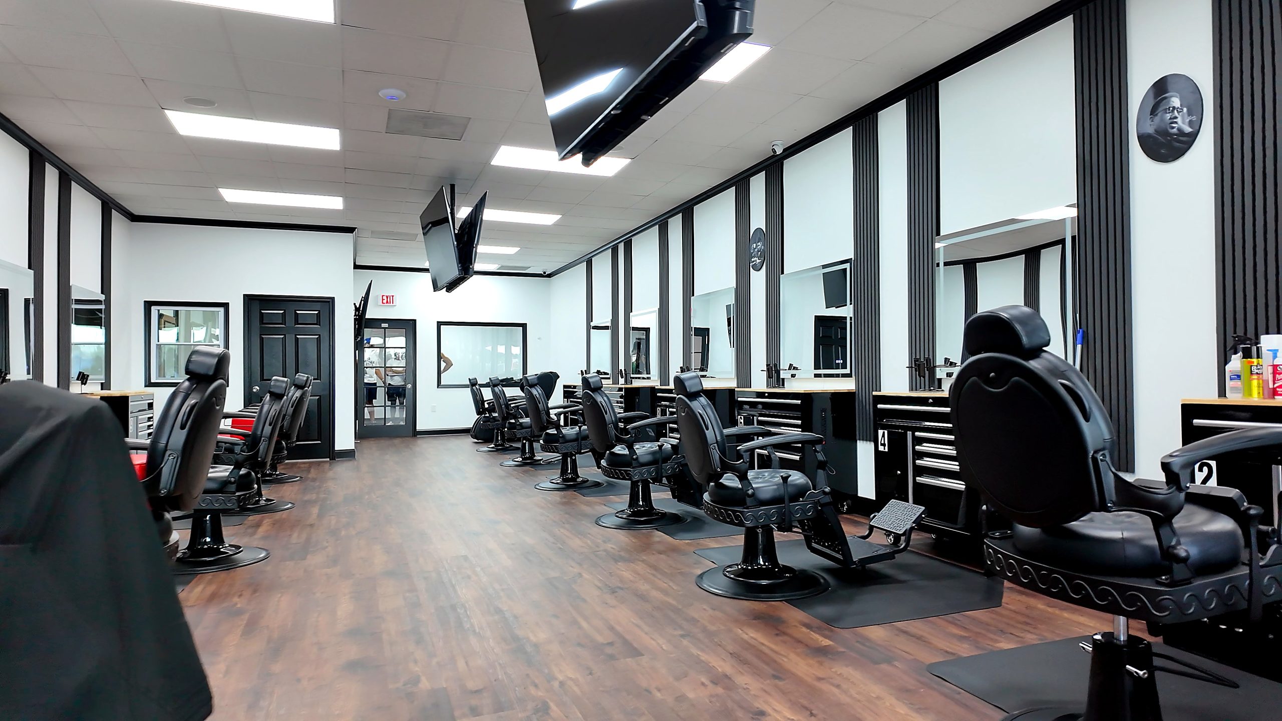 Cute Fellows salon